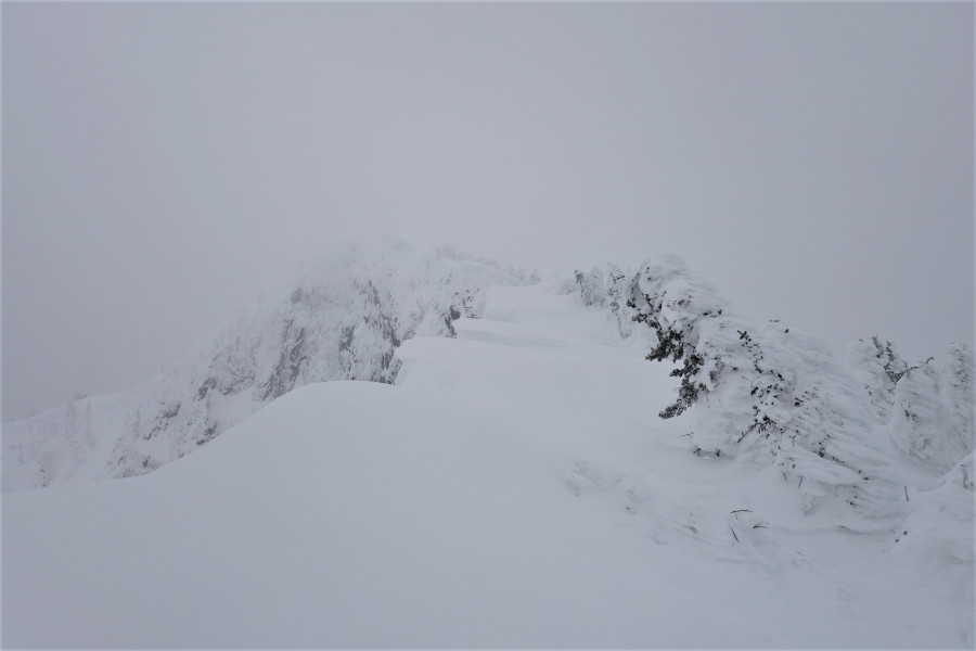 summit-ridge