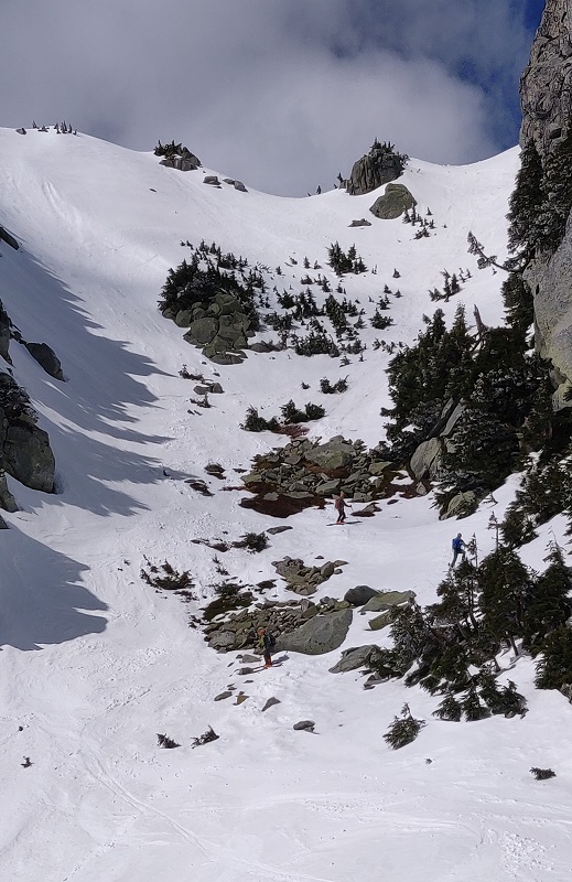 pilchuck 2019 04 gunsight couloir
